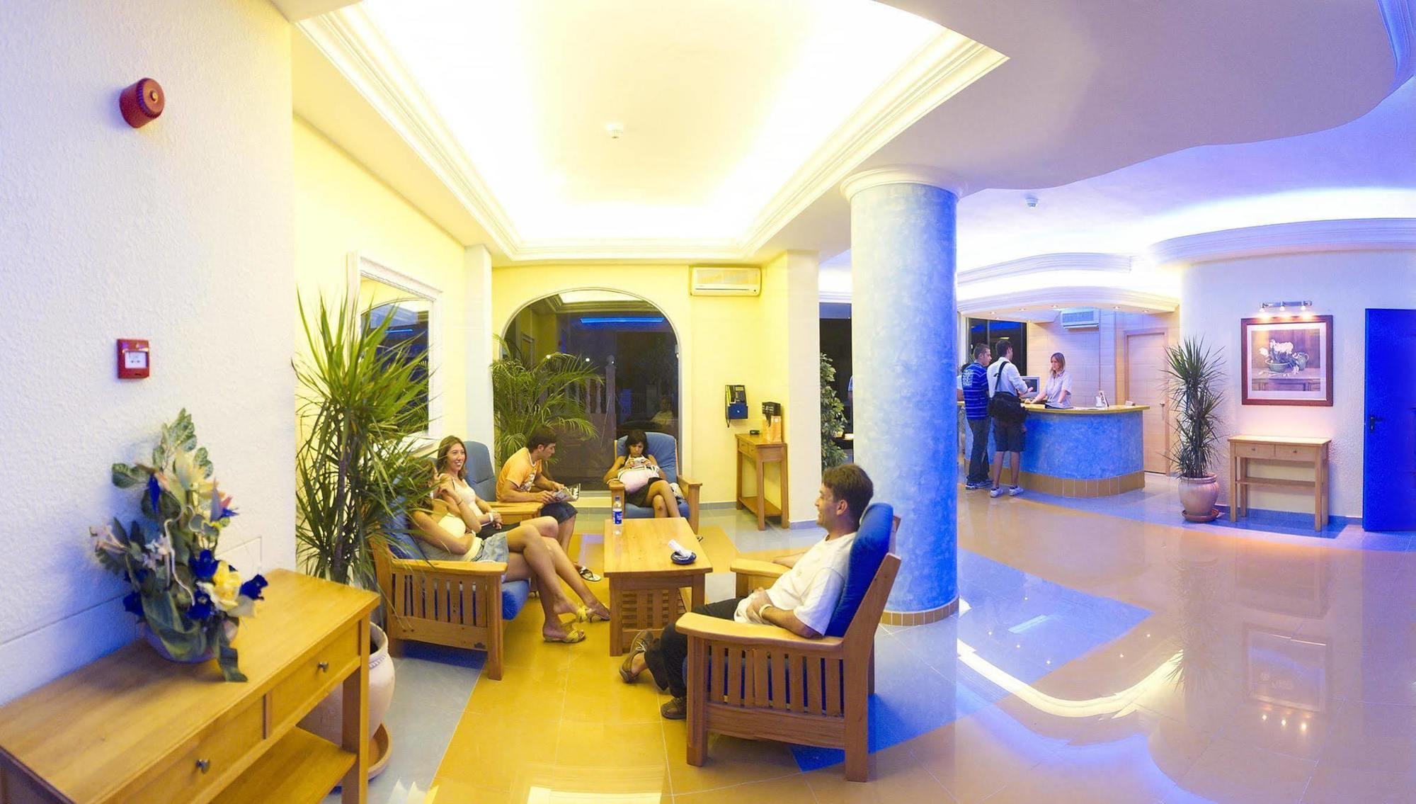 Hotel apartamentowy Vibra San Marino 3*